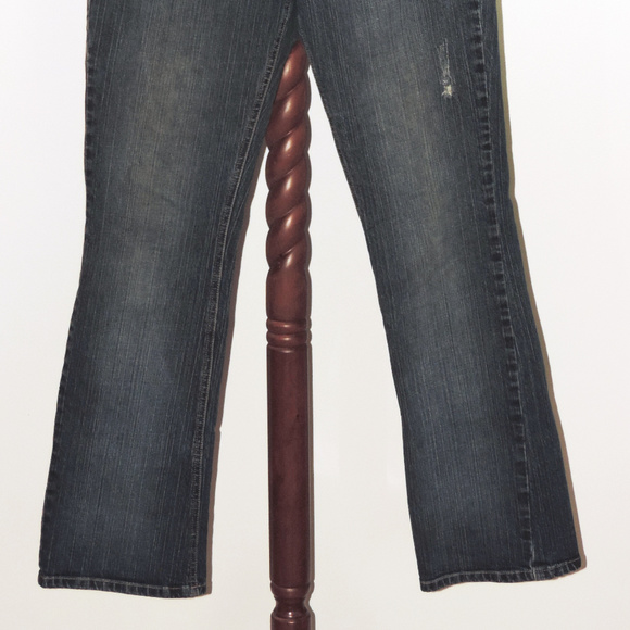 Guess "Doheny" distressed denim jeans - Picture 2 of 7